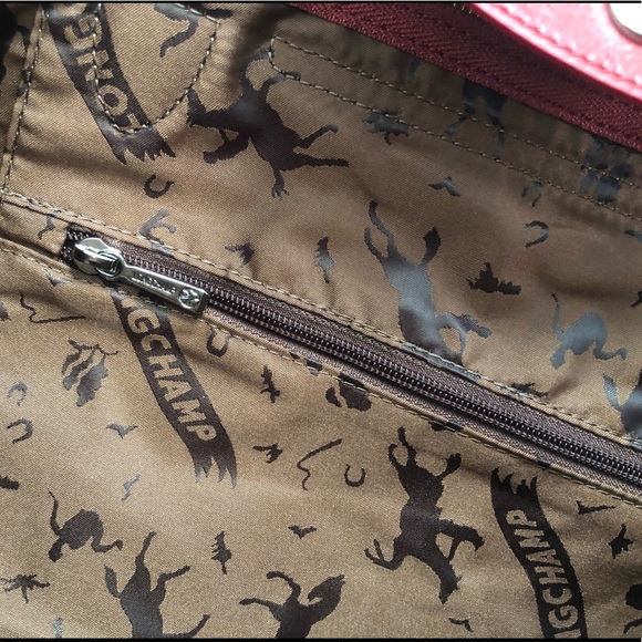 New NWT authentic Longchamp Le Pliage M red leather tote crossbody bag w strap - Picture 3 of 8